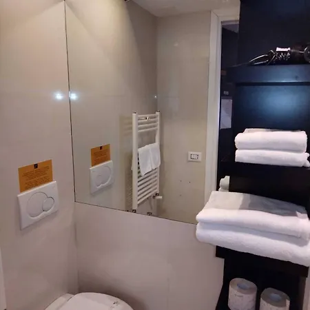 Nerva Cavour 4*