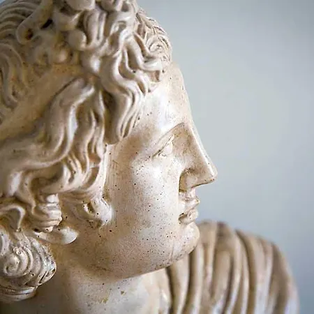 Nerva Cavour Pensión