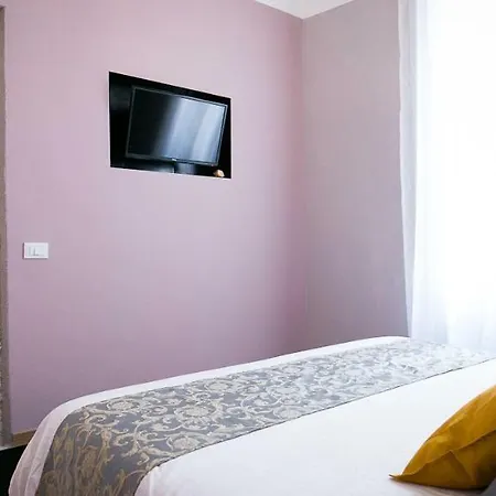 Nerva Cavour بيت ضيافة روما