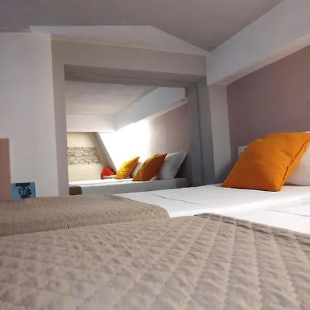 Guest house Nerva Cavour 3*